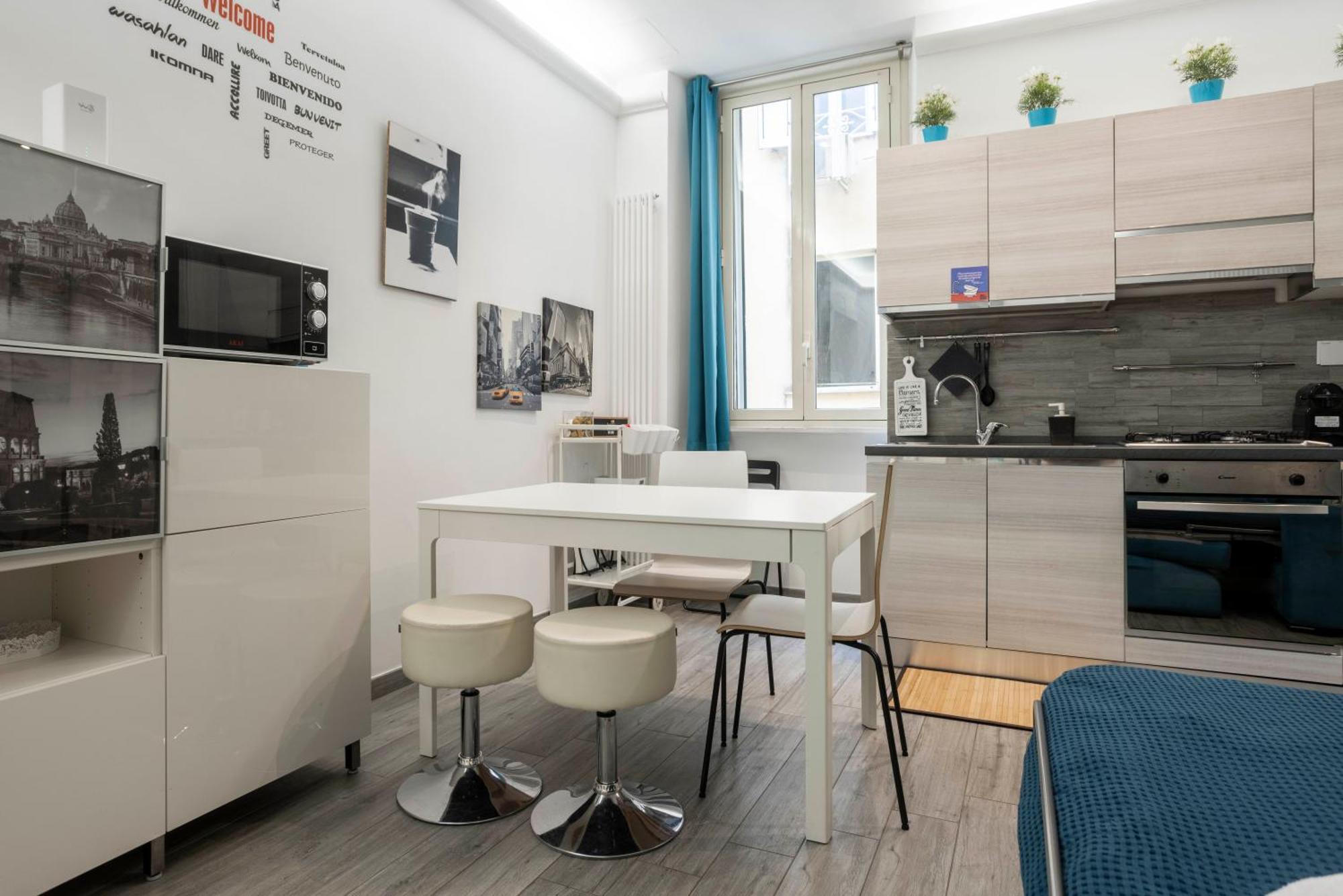 Merulana Deluxe Apartment Rome Exterior photo